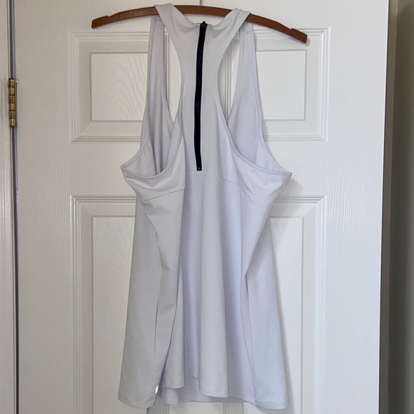 NWT Fabletics XL Elsia Racer Tank - Picture 10 of 12